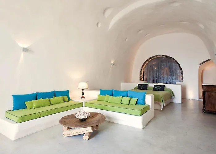 Remezzo 4* Imerovigli (Santorini)