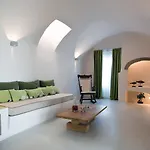 Remezzo Hotel 4*