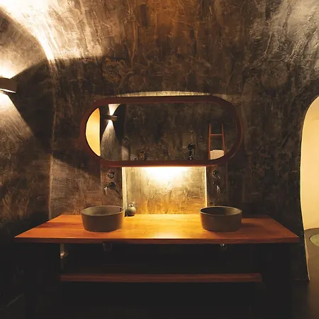 Hotel Remezzo Imerovigli (Santorini)