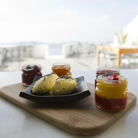 Ξενοδοχείο Remezzo 4*