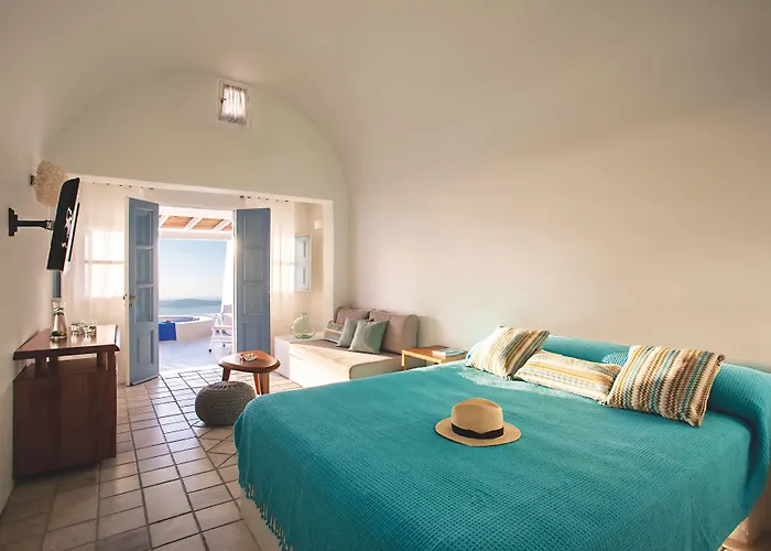 Remezzo Hotel Imerovigli (Santorini)