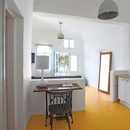 Remezzo 4* Imerovigli (Santorini)