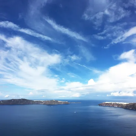 Hotel Remezzo Imerovigli (Santorini)