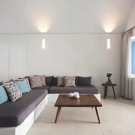 Remezzo 4* Imerovigli (Santorini)